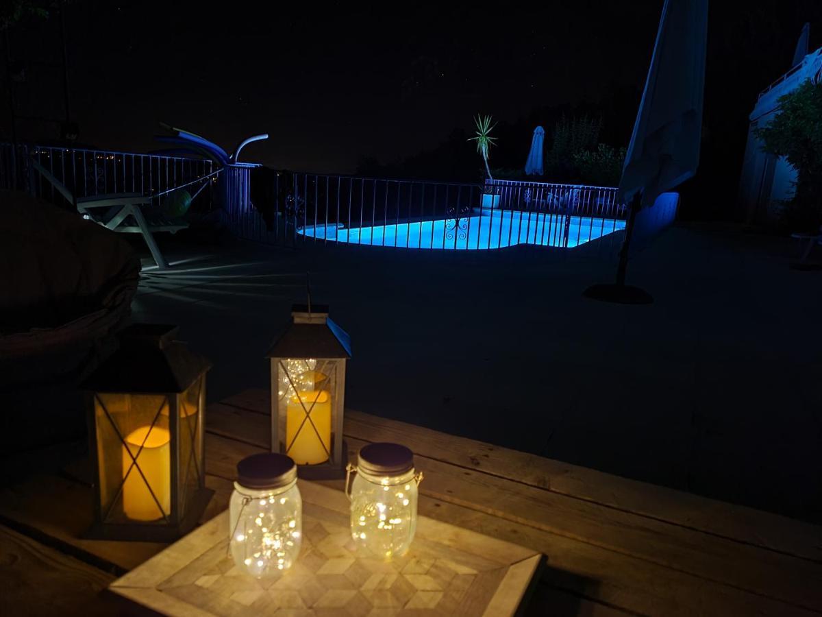 Les Volets Bleus Hotel Spéracèdes Екстериор снимка