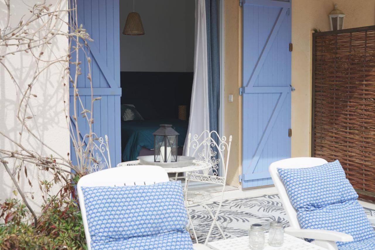Les Volets Bleus Hotel Spéracèdes Екстериор снимка