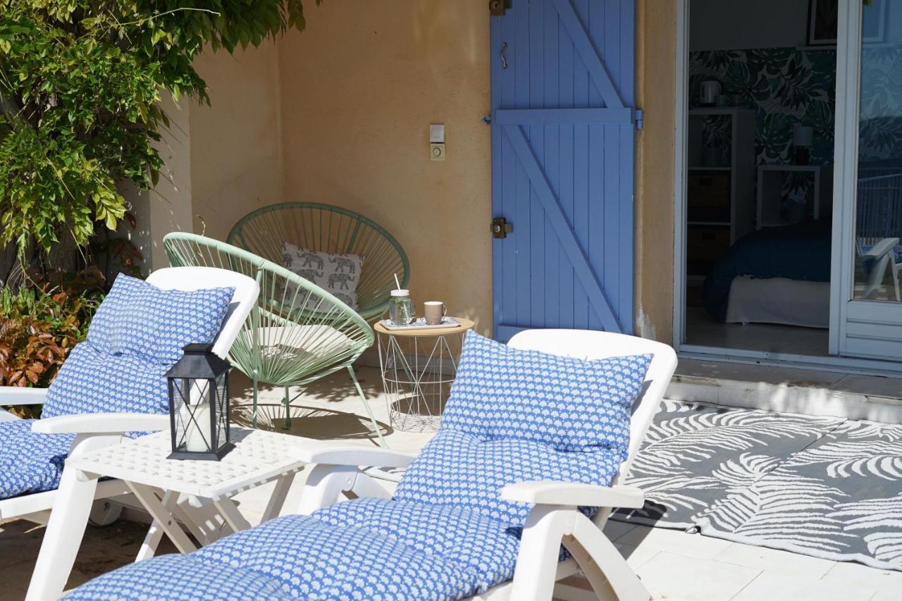 Les Volets Bleus Hotel Spéracèdes Екстериор снимка